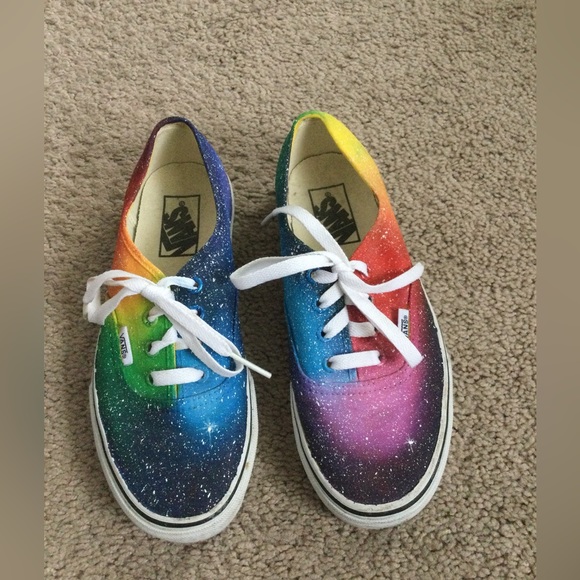 Custom design galaxy Vans - Picture 1 of 4
